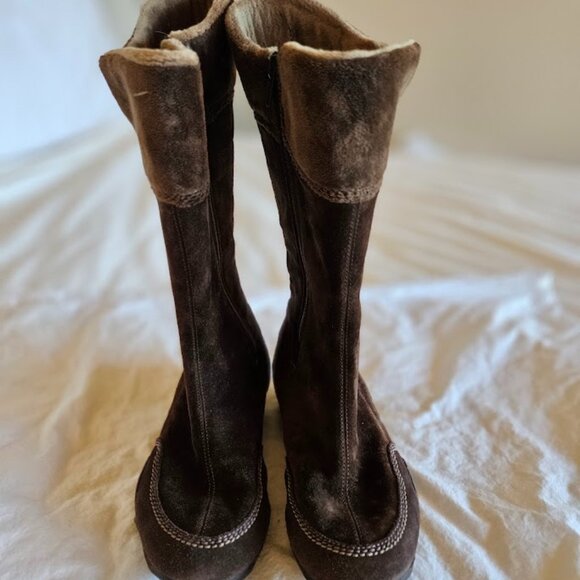 Adidas Arosa Boots, size 6.5 US, brown suede - Picture 3 of 8